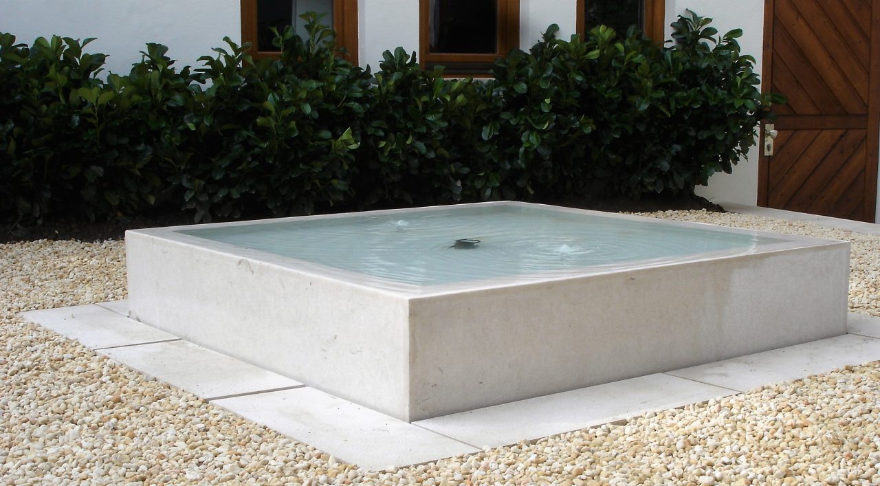 Brunnen_Haus Privat 2007 | Wiesenmayer-Naturstein